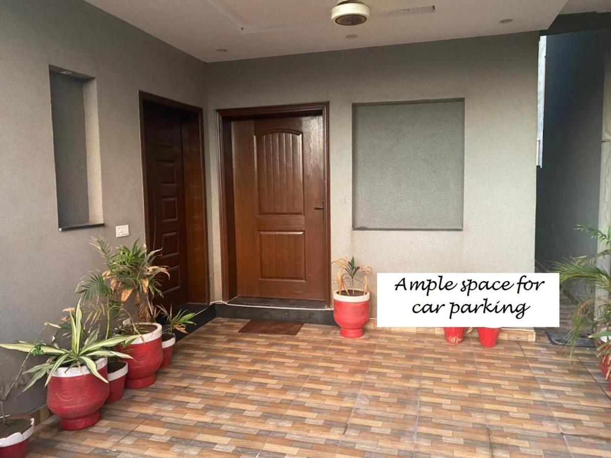 Grey Orchard Homestay - A Family Place Lahore Exterior photo